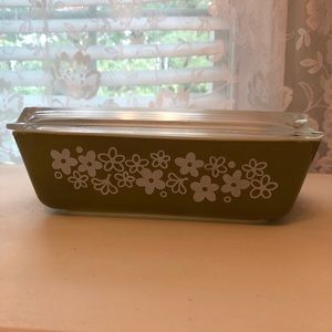 Pyrex olive green spring blossom ovenware with lid Beautiful vintage condition